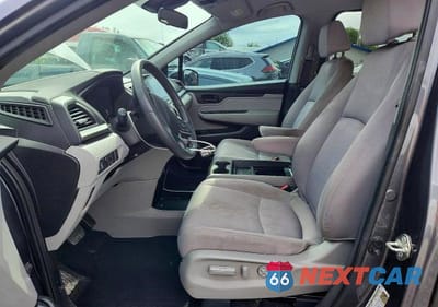 Zdjęcie 7 z 13 samochodu: 2018 HONDA ODYSSEY EX VIN:5FNRL6H5XJB076930 - miniatura