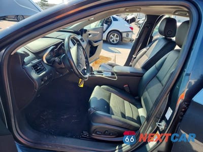 Zdjęcie 7 z 12 samochodu: 2018 CHEVROLET IMPALA LT VIN:2G1105S34J9135152 - miniatura