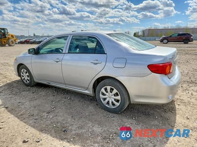 Drugie zdjęcie samochodu z przodu: 2010 TOYOTA COROLLA LE VIN:2T1BU4EE2AC501200 - miniatura