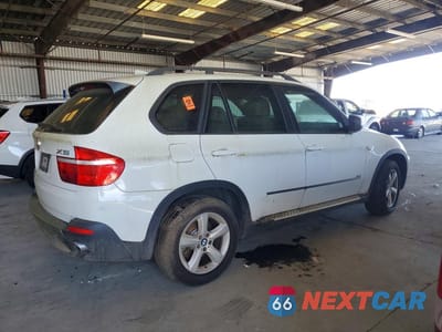Trzecie zdjęcie samochodu z tyłu: 2008 BMW X5 3.0I VIN:5UXFE43508L032451 - miniatura