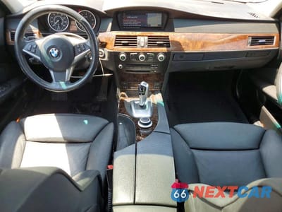 Zdjęcie 8 z 12 samochodu: 2008 BMW 528 XI VIN:WBANV13568CZ58202 - miniatura