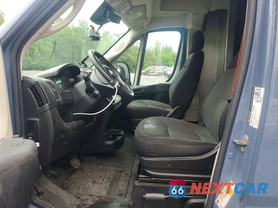 Zdjęcie 7 z 13 samochodu: 2021 RAM PROMASTER 3500 DELIVERY VAN VIN:3C6MRVJGXME536233 - miniatura