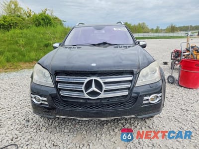 Piąte zdjęcie samochodu w środku: 2009 MERCEDES-BENZ GL 550 4MATIC VIN:4JGBF86E69A467998 - miniatura