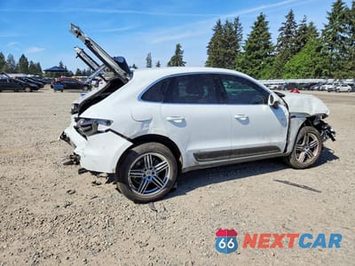 Trzecie zdjęcie samochodu z tyłu: 2019 PORSCHE MACAN S VIN:WP1AB2A50KLB30025 - miniatura