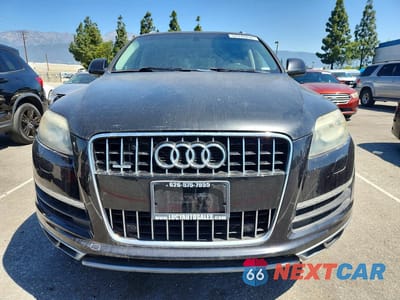 Piąte zdjęcie samochodu w środku: 2013 AUDI Q7 PREMIUM PLUS VIN:WA1LGAFE9DD015560 - miniatura
