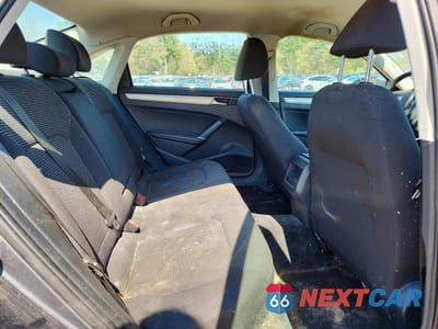 Zdjęcie 10 z 13 samochodu: 2018 VOLKSWAGEN PASSAT S VIN:1VWAA7A36JC000598 - miniatura