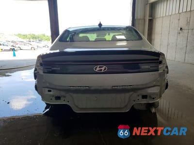 Zdjęcie 6 z 13 samochodu: 2025 HYUNDAI SONATA HYBRID SEL VIN:KMHL34JJ2SA107661 - miniatura