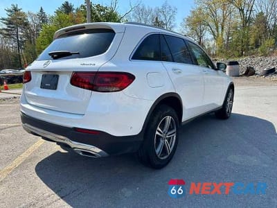 Trzecie zdjęcie samochodu z tyłu: 2022 MERCEDES-BENZ GLC 300 4MATIC VIN:W1N0G8EB7NV348059 - miniatura