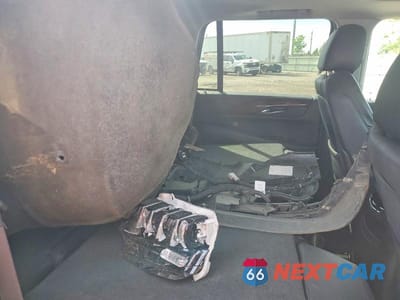 Zdjęcie 11 z 13 samochodu: 2018 CADILLAC ESCALADE LUXURY VIN:1GYS4BKJ1JR276208 - miniatura