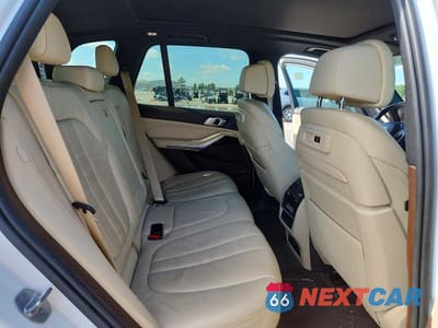 Zdjęcie 11 z 13 samochodu: 2019 BMW X5 XDRIVE40I VIN:5UXCR6C5XKLK85383 - miniatura