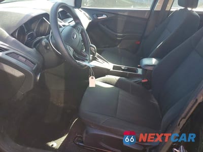 Zdjęcie 7 z 12 samochodu: 2017 FORD FOCUS SE VIN:1FADP3F27HL302117 - miniatura