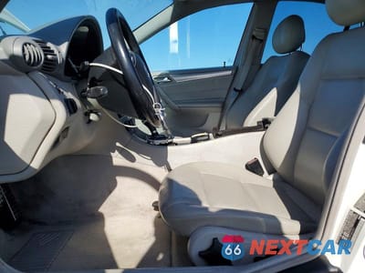 Zdjęcie 7 z 12 samochodu: 2005 MERCEDES-BENZ C 230K SPORT SEDAN VIN:WDBRF40JX5F686301 - miniatura