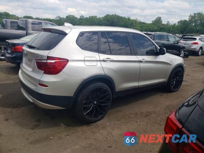 Trzecie zdjęcie samochodu z tyłu: 2012 BMW X3 XDRIVE28I VIN:5UXWX5C52CL727751 - miniatura