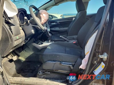 Zdjęcie 7 z 13 samochodu: 2020 HONDA FIT LX VIN:3HGGK5H41LM732850 - miniatura