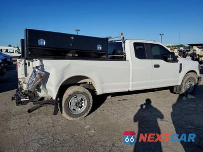 Trzecie zdjęcie samochodu z tyłu: 2019 FORD F250 SUPER DUTY VIN:1FT7X2A60KEE10067 - miniatura