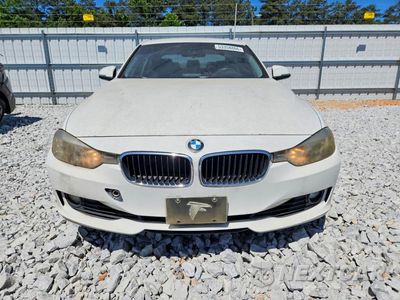 Zdjęcie 9 z 24 samochodu: 2013 BMW 3 SERIES VIN:WBA3C1G54DNR49570 - miniatura