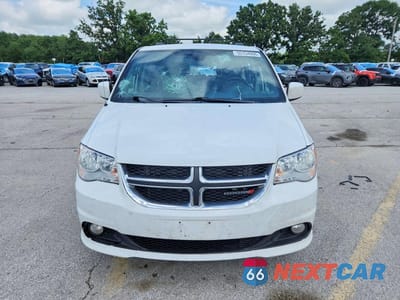 Piąte zdjęcie samochodu w środku: 2020 DODGE GRAND CARAVAN SXT VIN:2C4RDGCG8LR200678 - miniatura