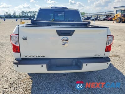 Zdjęcie 6 z 12 samochodu: 2017 NISSAN TITAN S VIN:1N6AA1E66HN531347 - miniatura
