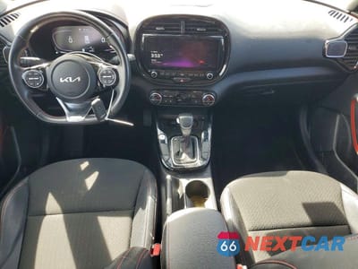Zdjęcie 8 z 13 samochodu: 2023 KIA SOUL GT LINE VIN:KNDJ53AU5P7851348 - miniatura
