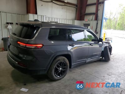 Trzecie zdjęcie samochodu z tyłu: 2023 JEEP GRAND CHEROKEE L LAREDO VIN:1C4RJKAG5P8770945 - miniatura
