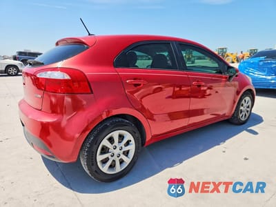 Trzecie zdjęcie samochodu z tyłu: 2013 KIA RIO 5-DOOR VIN:KNADN5A34D6123695 - miniatura