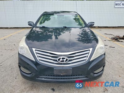 Piąte zdjęcie samochodu w środku: 2014 HYUNDAI AZERA LIMITED VIN:KMHFH4JGXEA370262 - miniatura