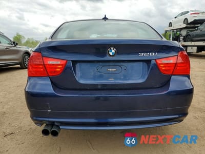 Zdjęcie 6 z 12 samochodu: 2011 BMW 328 XI VIN:WBAPK7C50BF195703 - miniatura
