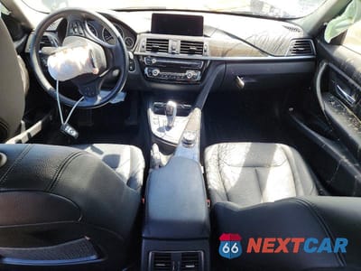 Zdjęcie 8 z 12 samochodu: 2018 BMW 320 XI VIN:WBA8A3C53JA357819 - miniatura