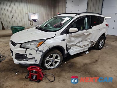 2016 FORD ESCAPE SE 1FMCU9GX7GUA65452 - główne zdjęcie licytacji z USA - miniatura