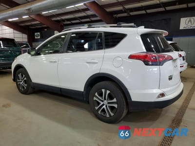 Drugie zdjęcie samochodu z przodu: 2018 TOYOTA RAV4 LE VIN:JTMBFREV6JJ258177 - miniatura