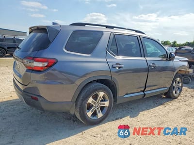 Trzecie zdjęcie samochodu z tyłu: 2024 HONDA PILOT EXL VIN:5FNYG2H44RB010319 - miniatura