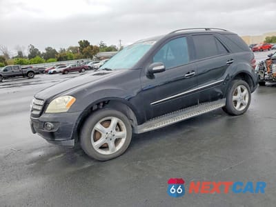 2008 MERCEDES-BENZ ML 350 4JGBB86E18A309045 - główne zdjęcie licytacji z USA - miniatura