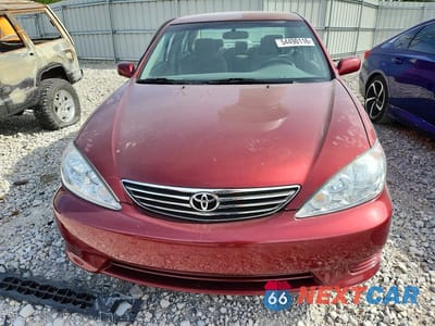 Piąte zdjęcie samochodu w środku: 2005 TOYOTA CAMRY LE VIN:4T1BE30K95U400132 - miniatura
