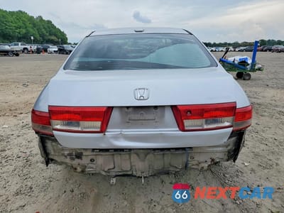 Zdjęcie 6 z 13 samochodu: 2004 HONDA ACCORD EX VIN:1HGCM56834A004573 - miniatura