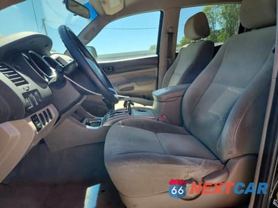 Zdjęcie 7 z 12 samochodu: 2005 TOYOTA TACOMA DOUBLE CAB PRERUNNER VIN:3TMJU62N45M002861 - miniatura