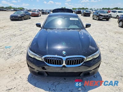 Piąte zdjęcie samochodu w środku: 2020 BMW 330I VIN:3MW5R1J05L8B03972 - miniatura