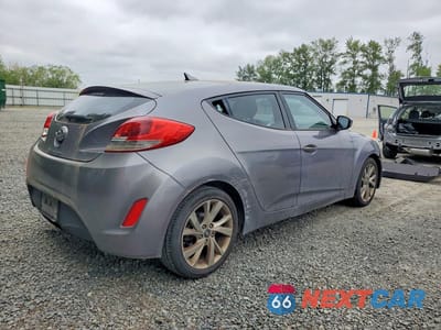 Trzecie zdjęcie samochodu z tyłu: 2016 HYUNDAI VELOSTER BASE VIN:KMHTC6AD3GU262876 - miniatura