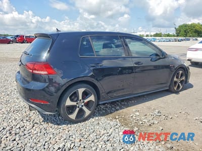 Trzecie zdjęcie samochodu z tyłu: 2018 VOLKSWAGEN GTI S VIN:3VW447AU1JM262248 - miniatura