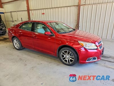 Czwarte zdjęcie samochodu z boku: 2013 CHEVROLET MALIBU 2LT VIN:1G11F5SR2DF158637 - miniatura