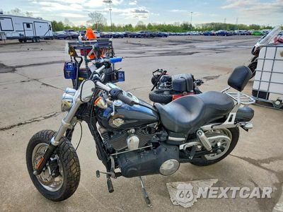 Trzecie zdjęcie samochodu z tyłu: 2010 HARLEY-DAVIDSON FXDF VIN:1HD1GY415AC314985 - miniatura