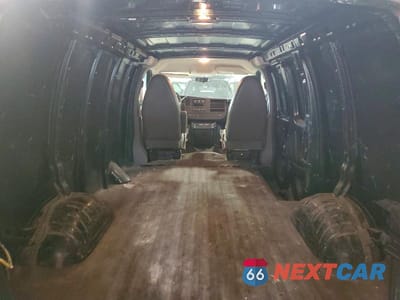 Zdjęcie 10 z 13 samochodu: 2012 CHEVROLET EXPRESS 2500 CARGO DELIVERY VAN VIN:1GCWGFCA1C1185476 - miniatura