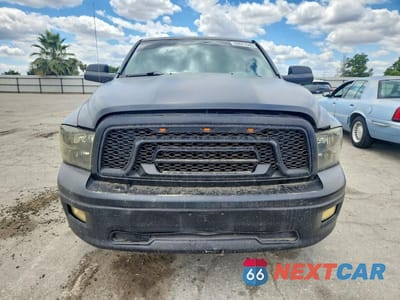 Piąte zdjęcie samochodu w środku: 2011 DODGE RAM 1500 VIN:1D7RV1CT1BS508883 - miniatura