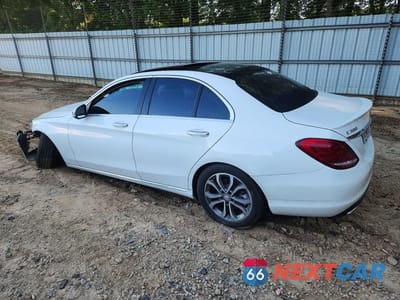 Drugie zdjęcie samochodu z przodu: 2016 MERCEDES-BENZ C 300 4MATIC VIN:55SWF4KB9GU102874 - miniatura