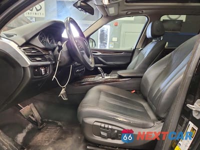 Zdjęcie 7 z 13 samochodu: 2016 BMW X5 XDRIVE35I VIN:5UXKR0C51G0P27730 - miniatura