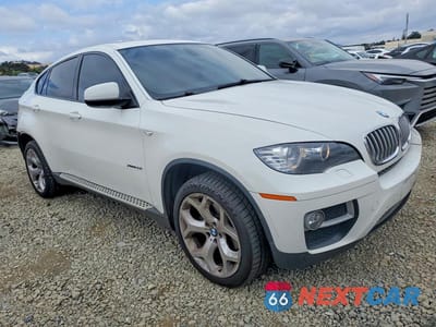 Czwarte zdjęcie samochodu z boku: 2014 BMW X6 XDRIVE35I VIN:5UXFG2C50E0C45687 - miniatura