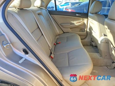 Zdjęcie 10 z 12 samochodu: 2006 HONDA ACCORD EX VIN:1HGCM56806A039588 - miniatura