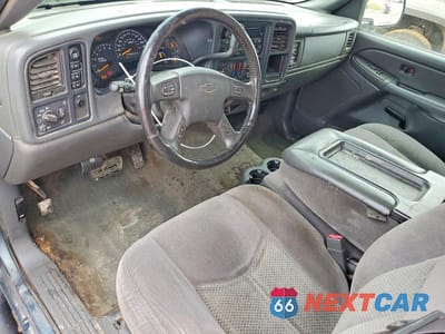 Zdjęcie 8 z 12 samochodu: 2006 CHEVROLET SILVERADO K1500 VIN:1GCEK19B86Z154812 - miniatura