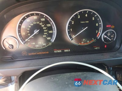 Zdjęcie 9 z 14 samochodu: 2014 BMW X5 SDRIVE35I VIN:5UXKR2C51E0H32650 - miniatura