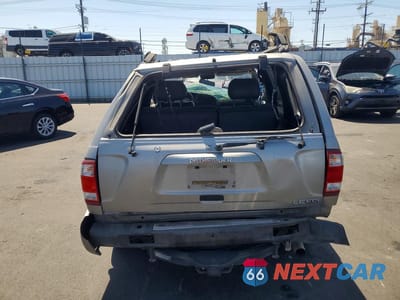 Zdjęcie 6 z 14 samochodu: 2001 NISSAN PATHFINDER SE VIN:JN8DR07X11W514226 - miniatura