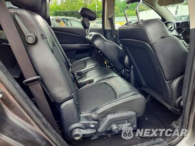 Zdjęcie 11 z 13 samochodu: 2015 DODGE JOURNEY CROSSROAD VIN:3C4PDCGB0FT745855 - miniatura